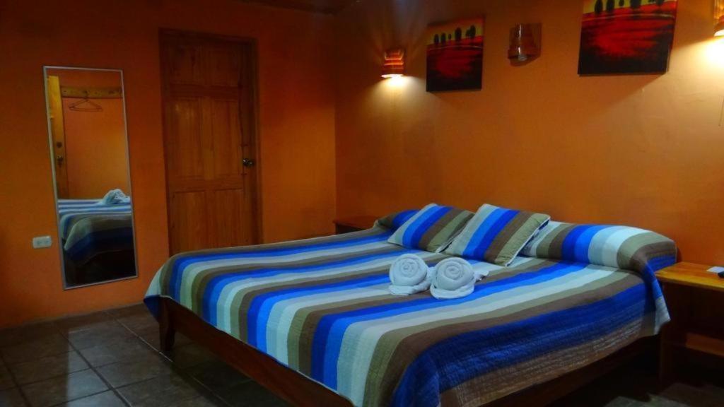 Manakin Lodge, Monteverde Cr Exterior photo